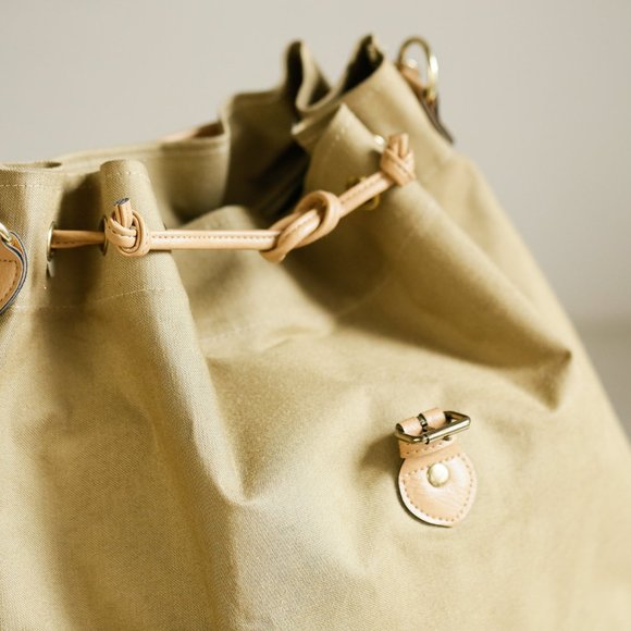 Vintage Thick Canvas Back Pack Style Bag - Picture 7 of 7